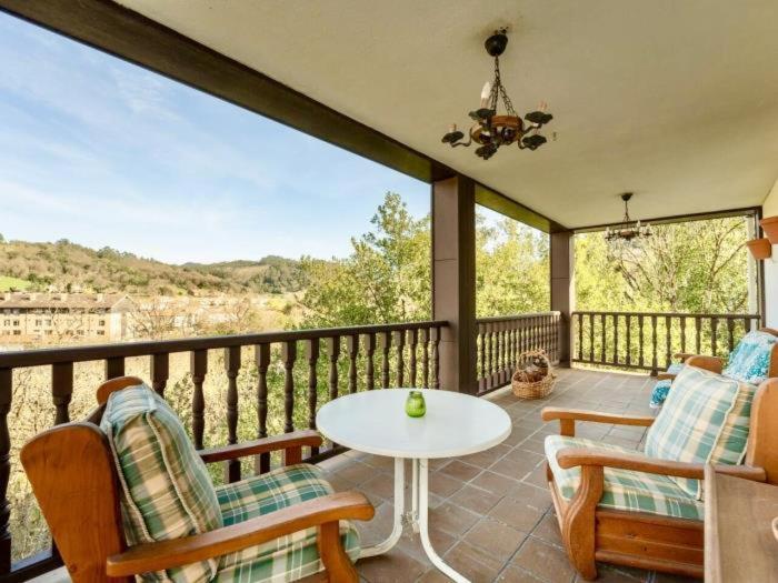 Casona En Puente Viesgo Villa Exteriör bild